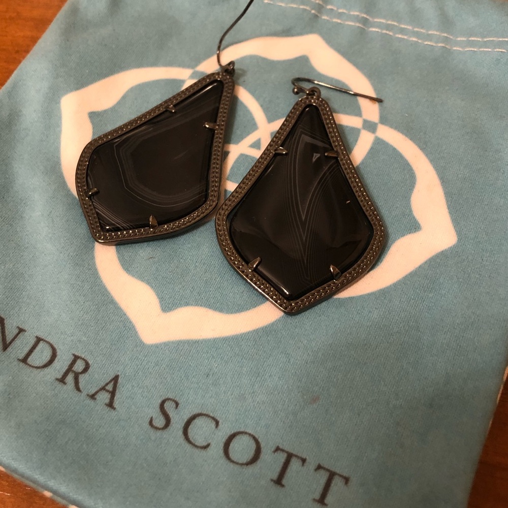 Kendra Scott Alexandra Large Drop Earrings